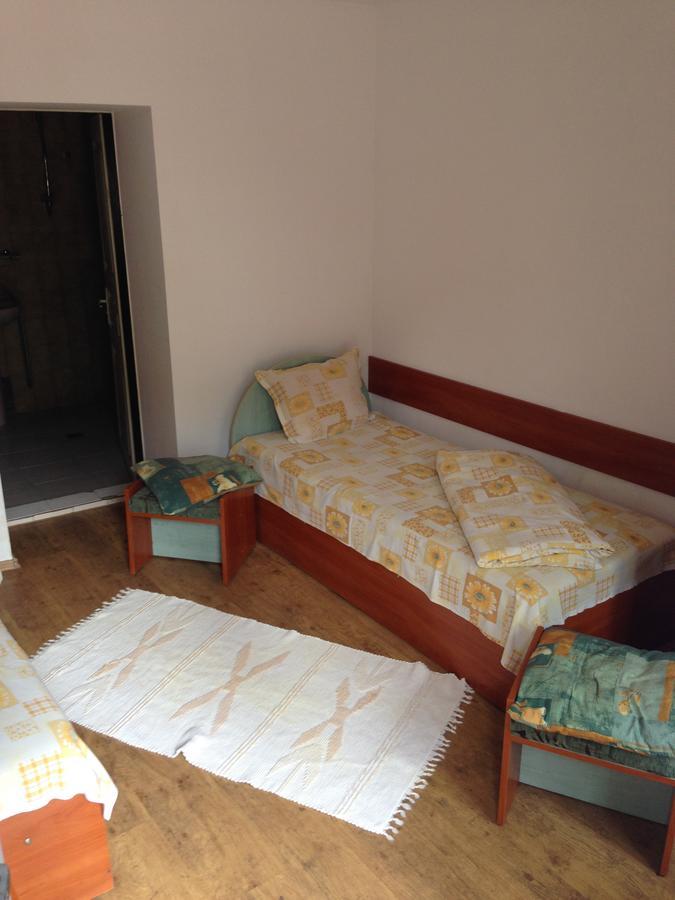 Hotel Bilyana Lovech Exteriör bild