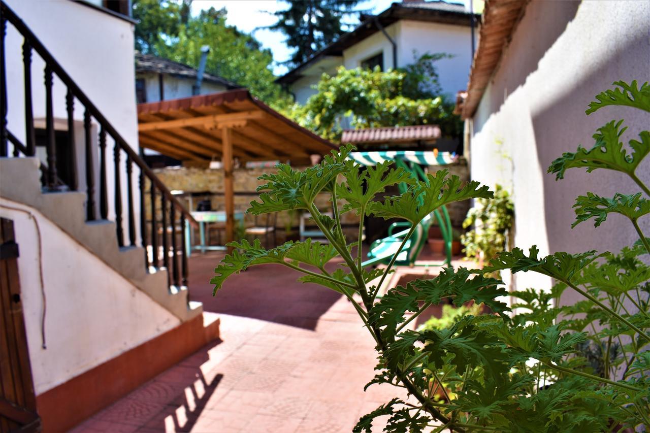 Hotel Bilyana Lovech Exteriör bild
